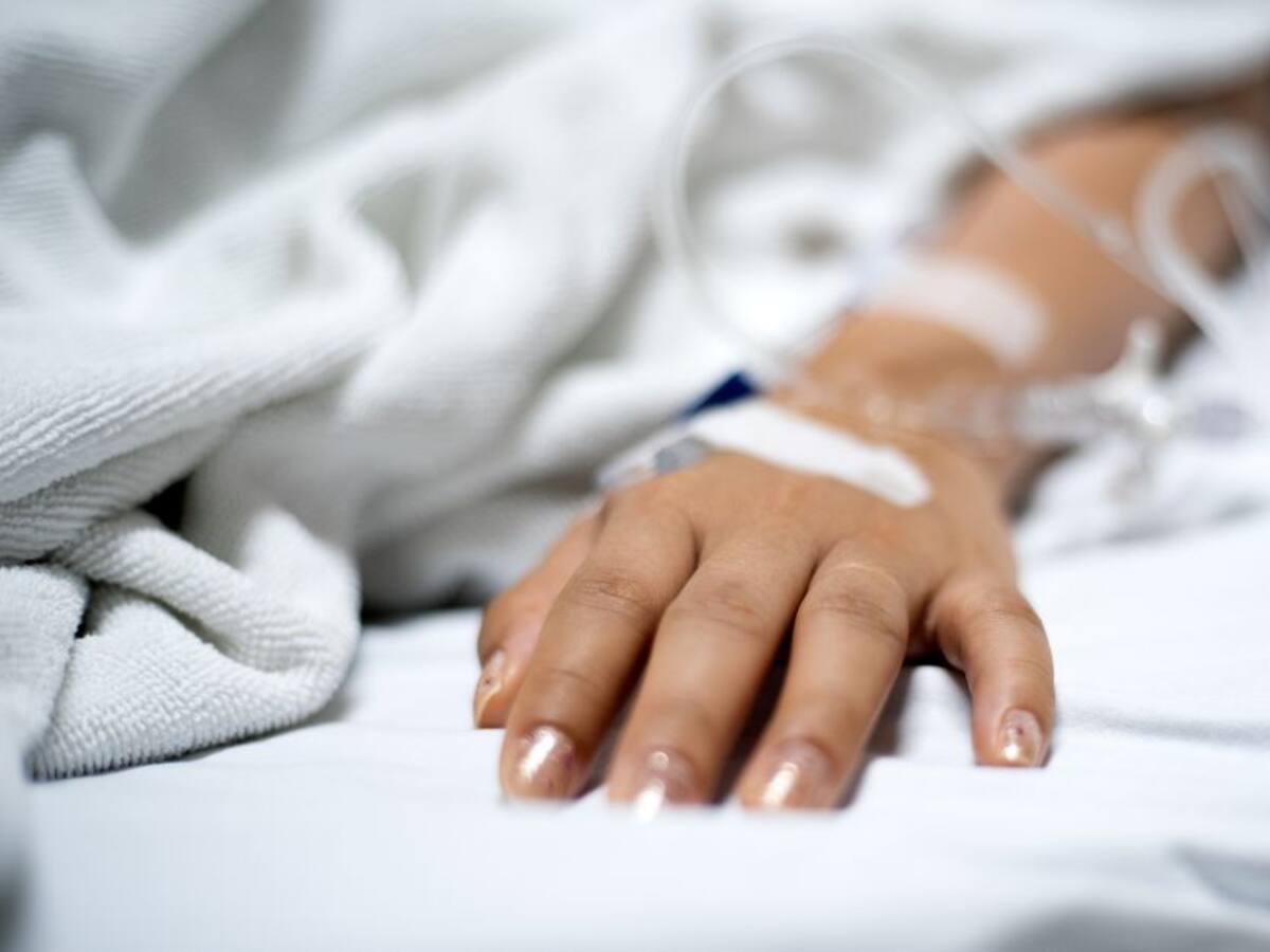 Madre e hija hospitalizadas por COVID-19