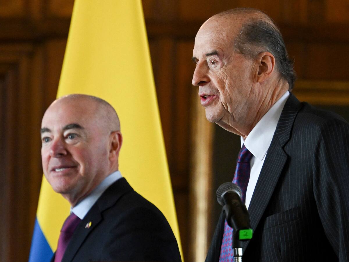 Canciller Leyva: Colombia y EE.UU. realizarán conferencia de migración en febrero