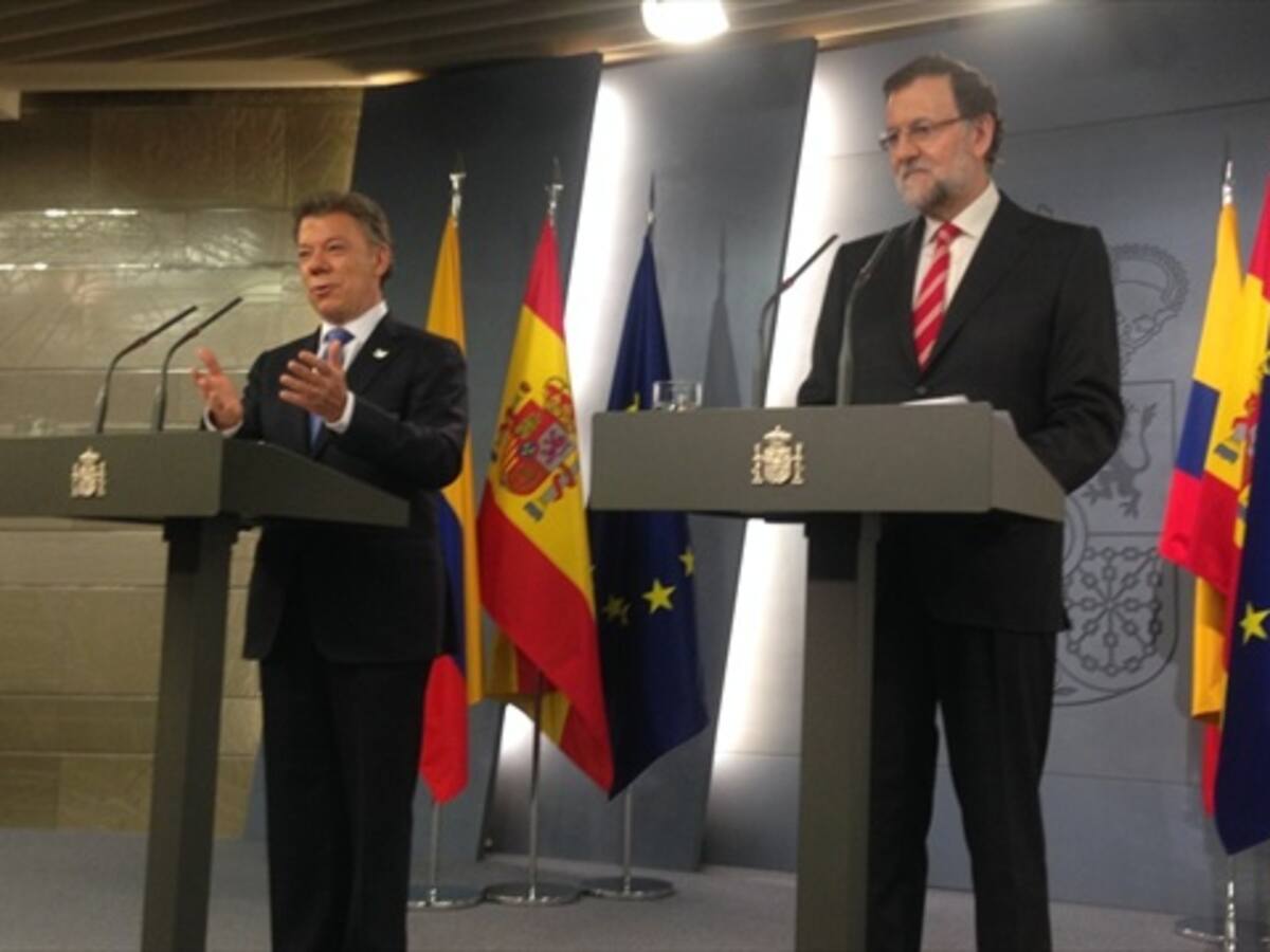 Aún tras la paz el Ejército seguirá defendiendo a los colombianos: Santos