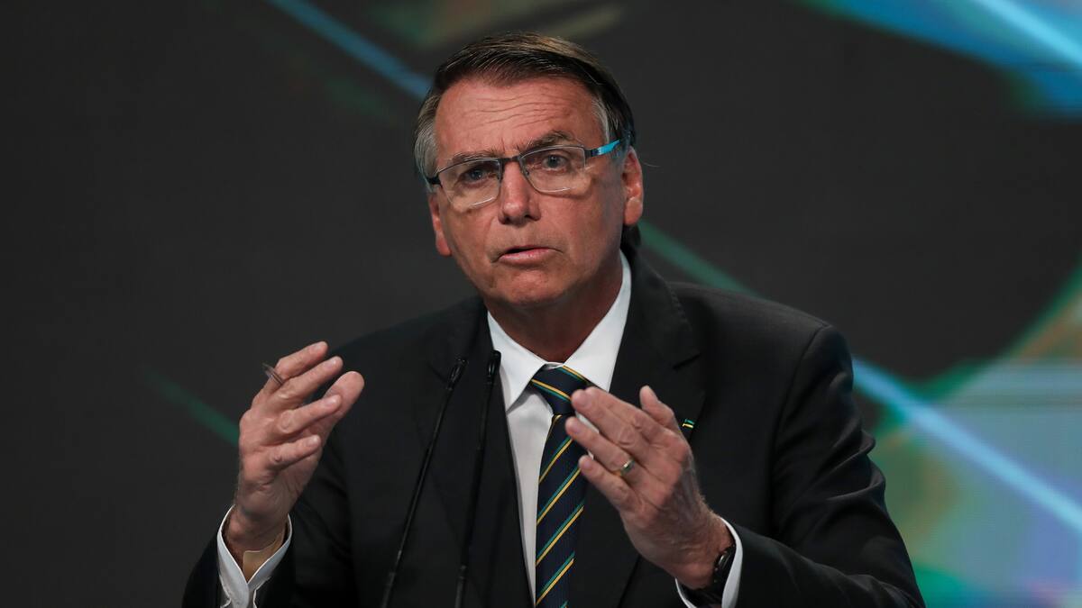 Bolsonaro guarda silencio ante victoria de Lula en Brasil