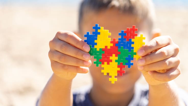 Ley del Autismo ordena nueva ruta médica para la atención de pacientes: ¿qué cambia?