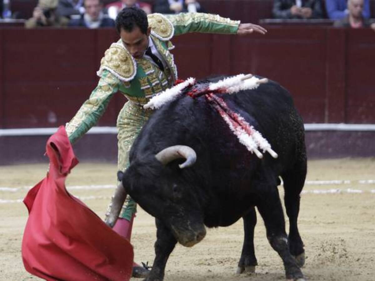 Peñalosa promoverá proyecto de ley para acabar las corridas de toros en Bogotá