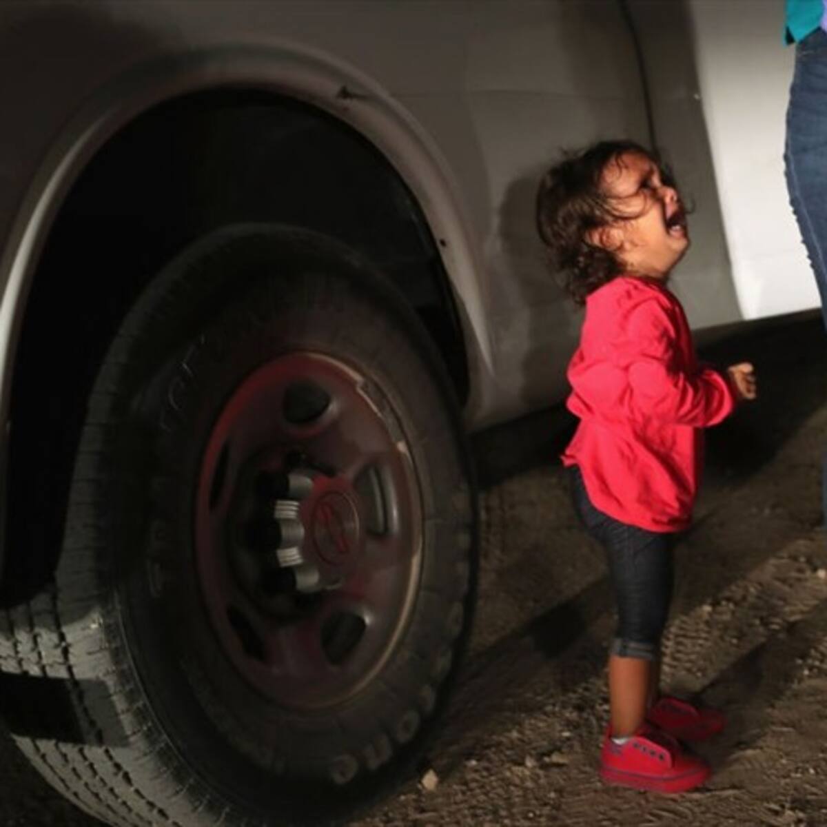 Niña estadounidense de dos años y su madre fueron deportadas a Honduras, según juez de EEUU