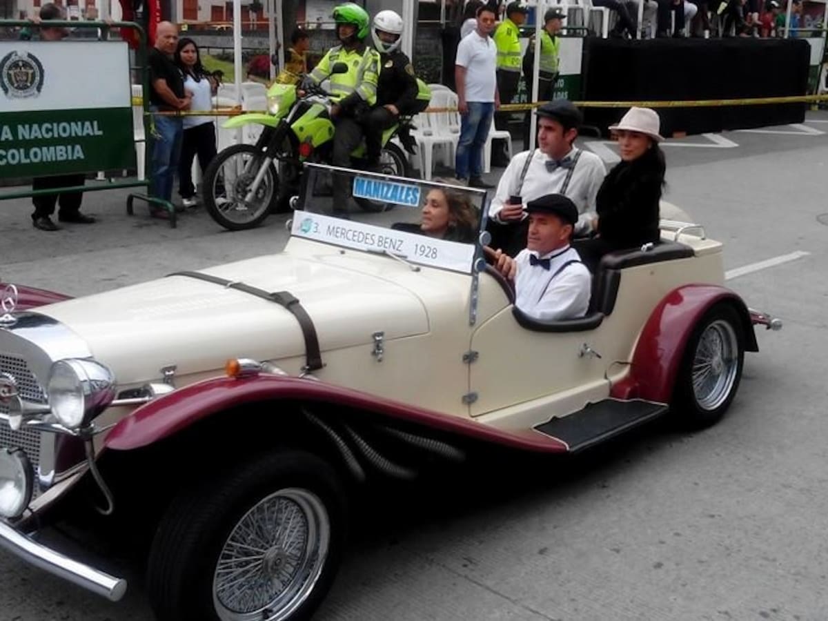 Tradicional desfile de carros antiguos, Feria de Manizales hoy recorrerá diferentes calles