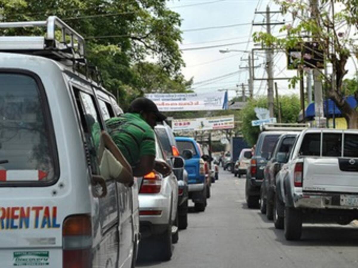 Más de 2 millones de personas en todo el país se movilizarán en el puente festivo
