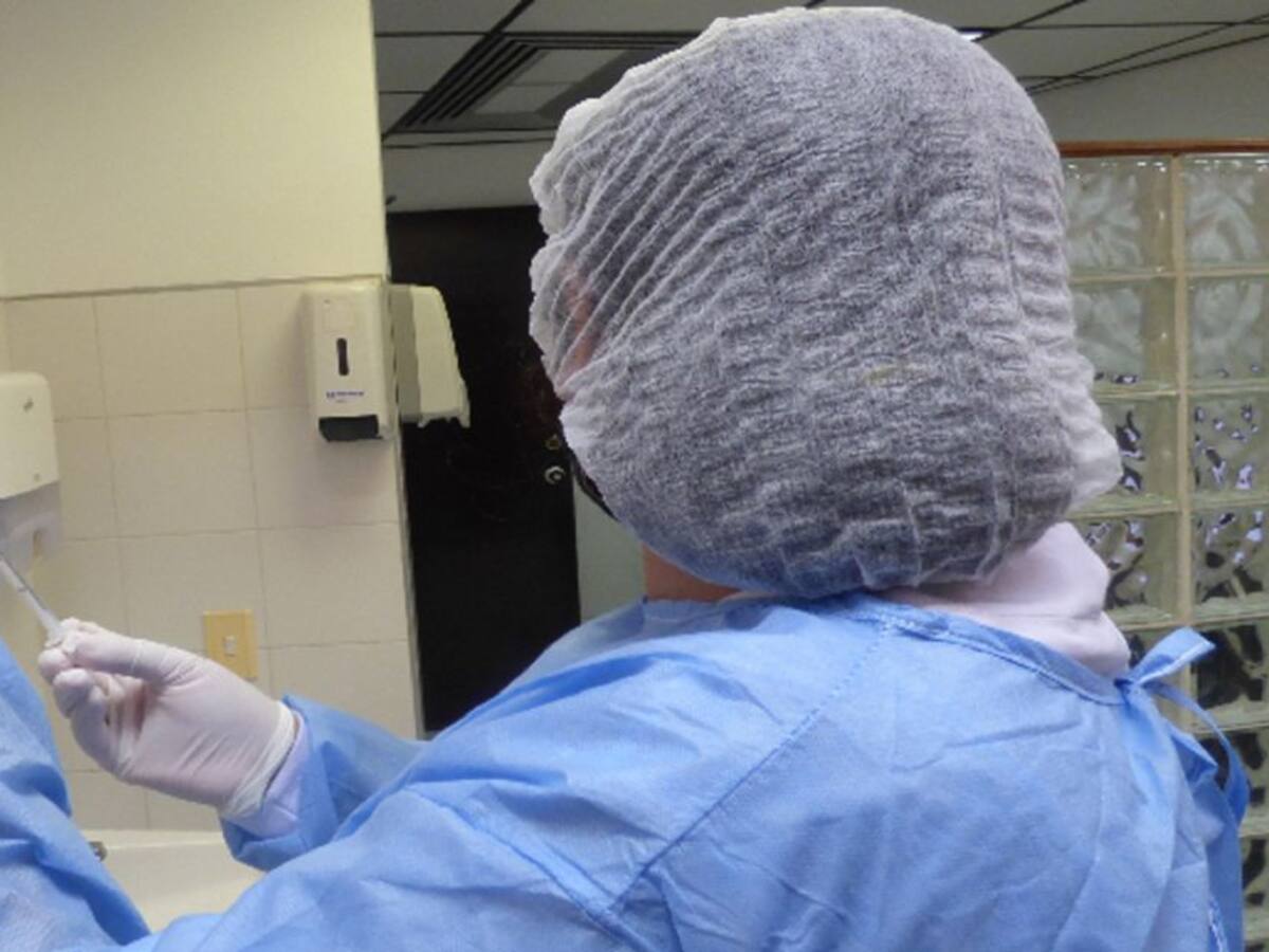 Buscan auxiliares de enfermería para trabajar en vacunación COVID-19