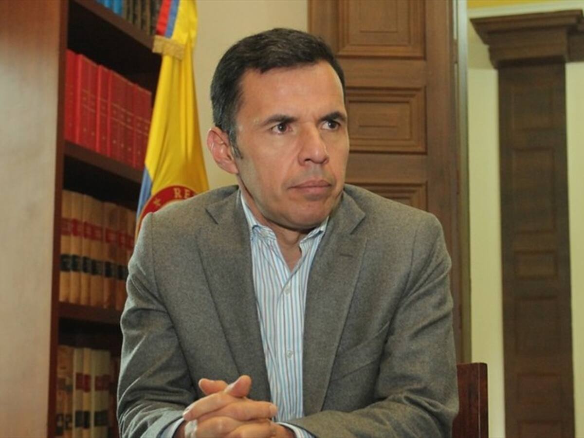 Mininterior dice que no es el momento político para una Constituyente