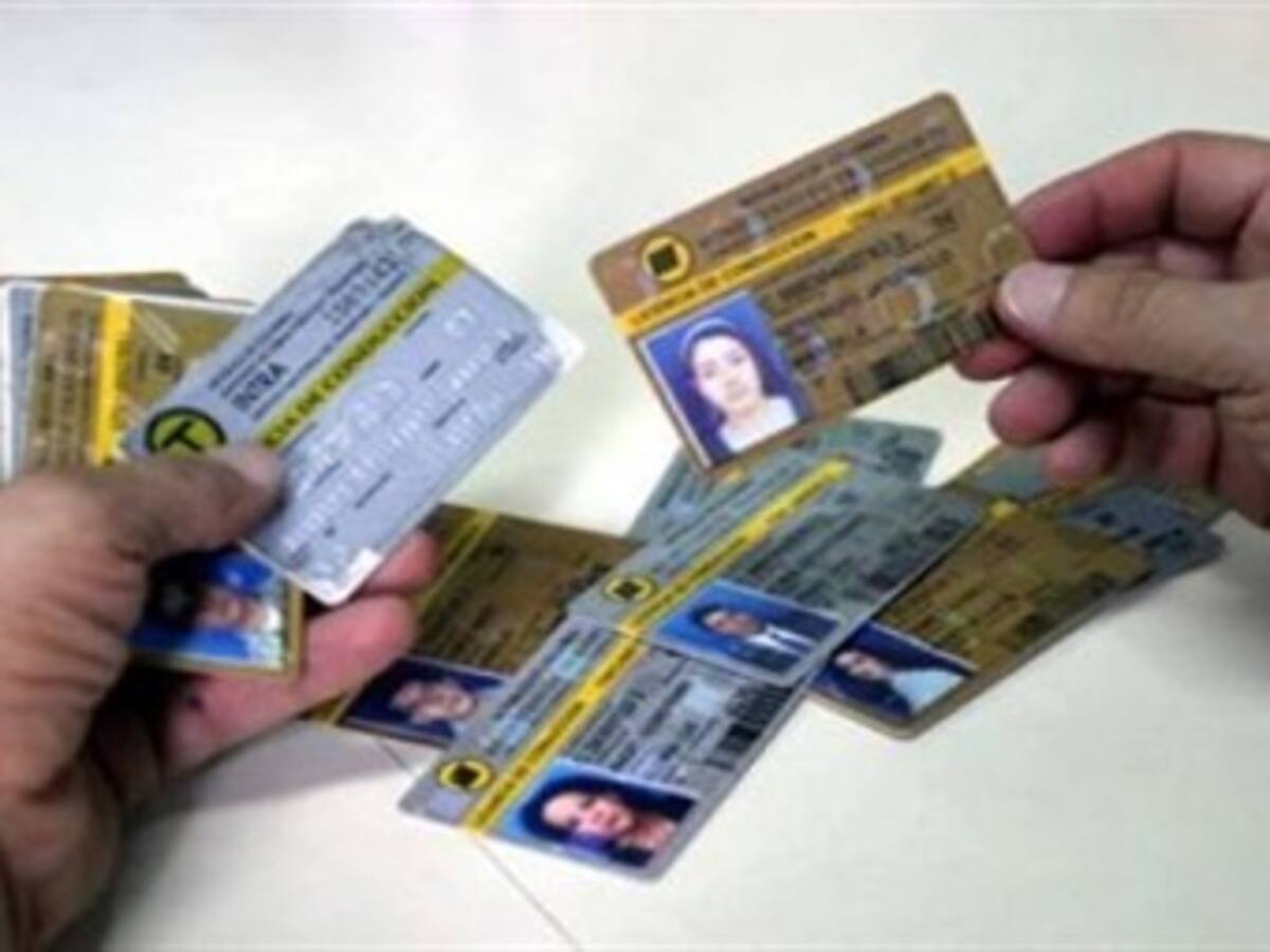 Solo el 24 % de los conductores de Bogotá han renovado su pase