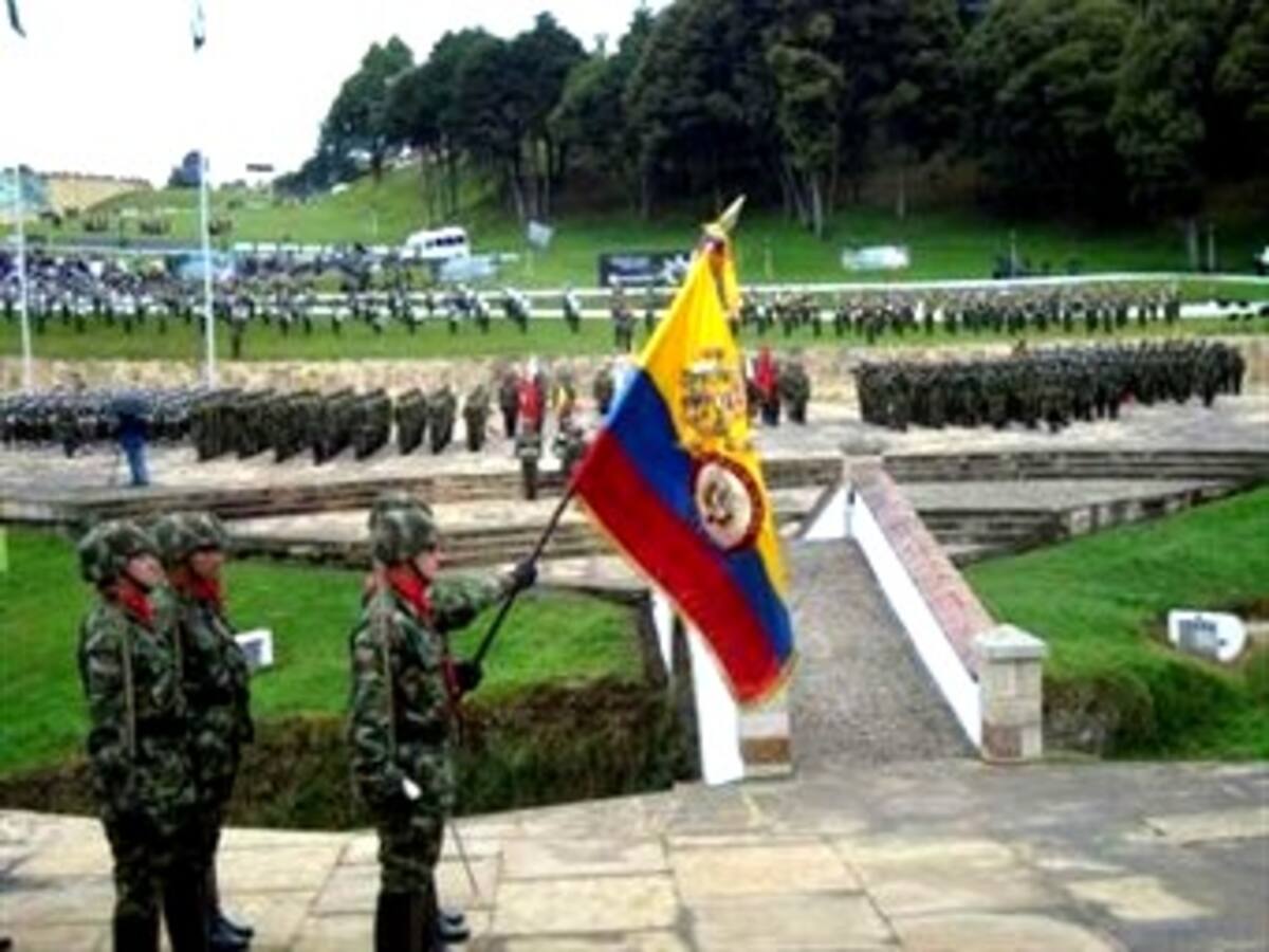 Más de 11 mil hombres custodiarán ceremonia militar del 7 de agosto en el Puente de Boyacá