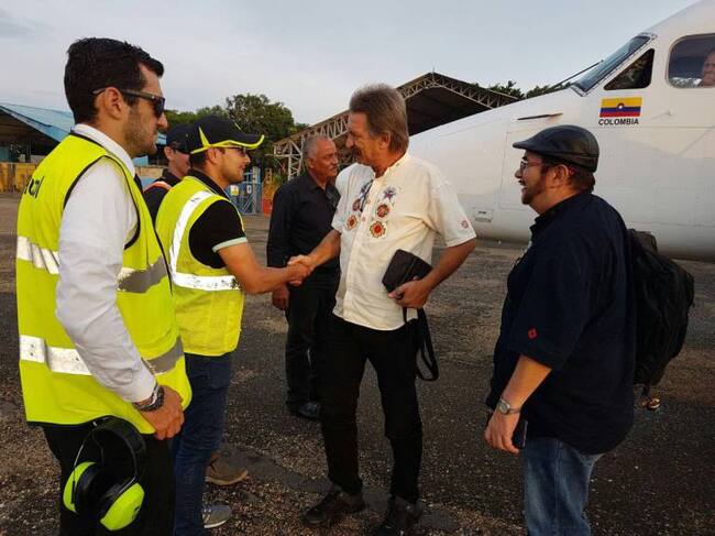 Rodrigo Londoño, en el aeropuerto Ernesto Cortissoz.