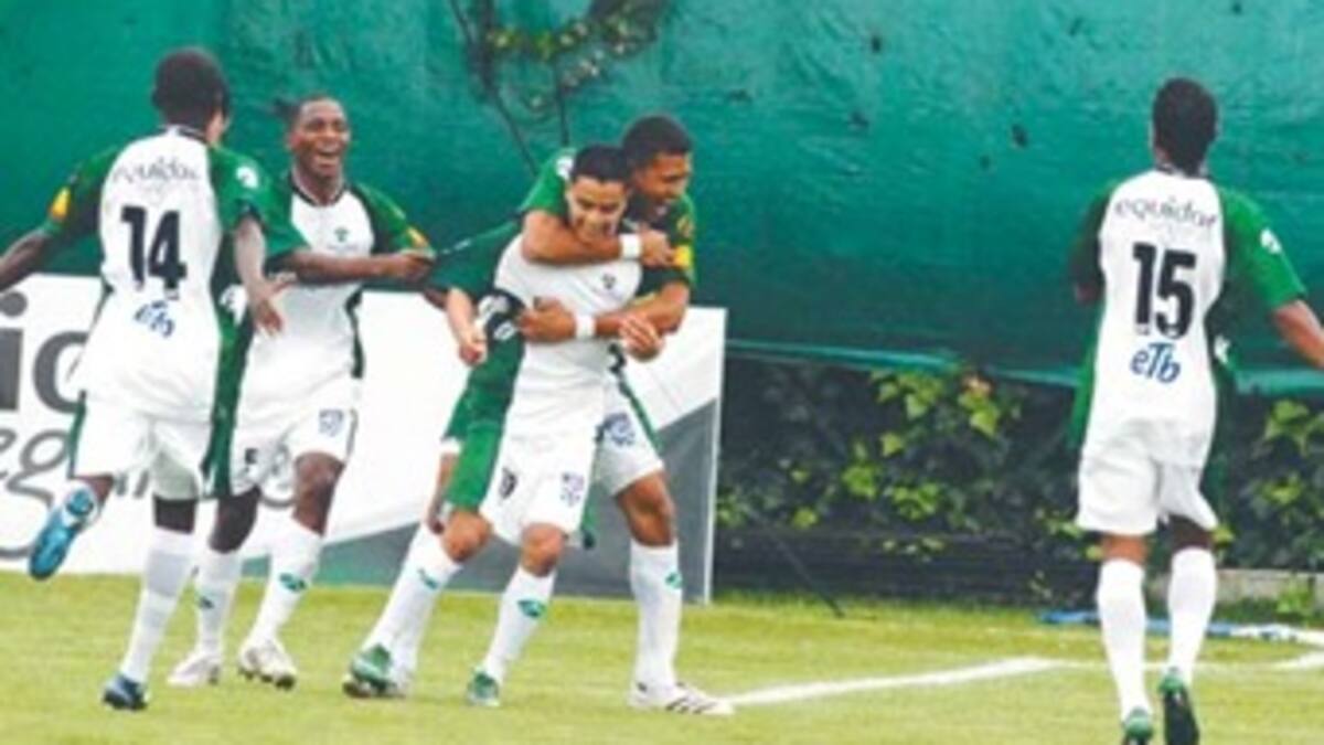 La Equidad venció 2-1 a Quindío y asumió el liderato del fútbol colombiano