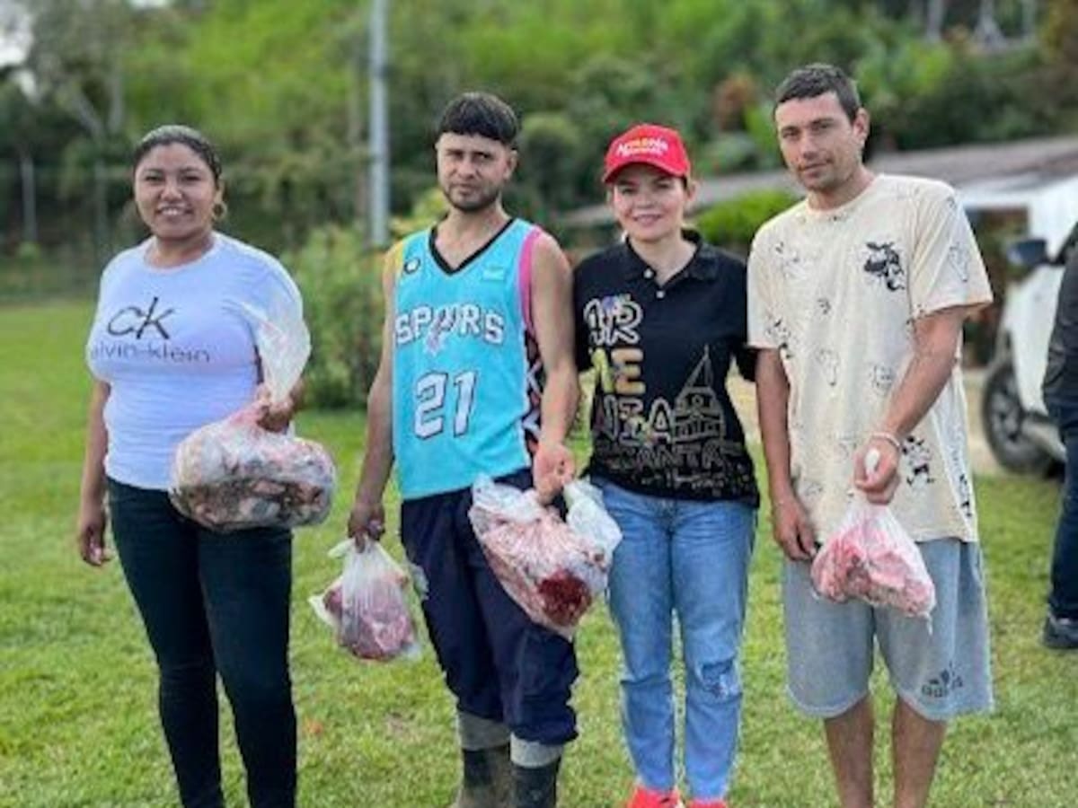 25 toneladas de proteína fueron entregadas a familias de diez veredas en Armenia Mantequilla
