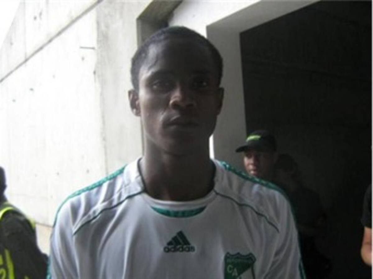 Jugador del Deportivo Cali, Pablo Escobar, lleva una semana sin presentarse a entrenamientos