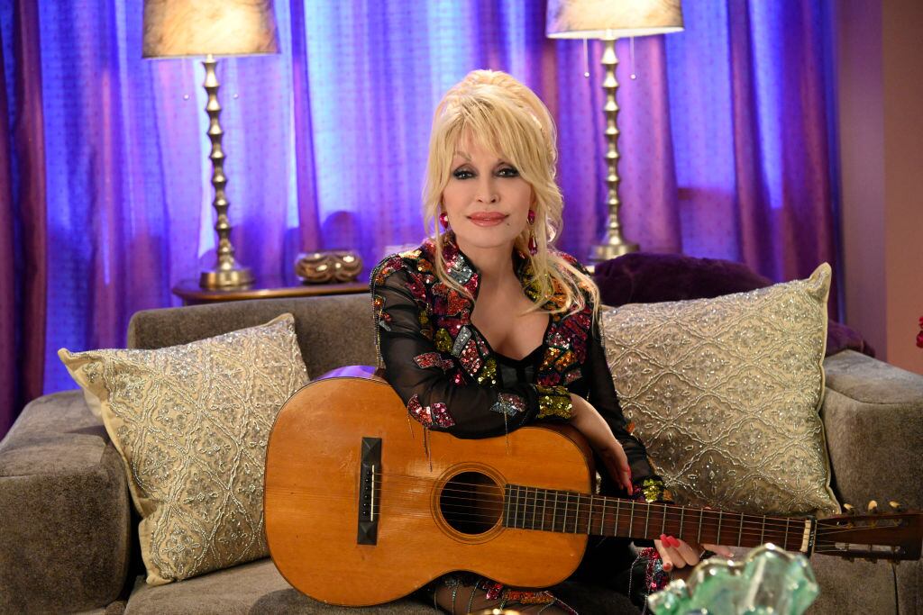 DOLLY PARTON'S MOUNTAIN MAGIC CHRISTMAS -- Pictured: Dolly Parton -- (Photo by: Katherine Bomboy/NBC via Getty Images)