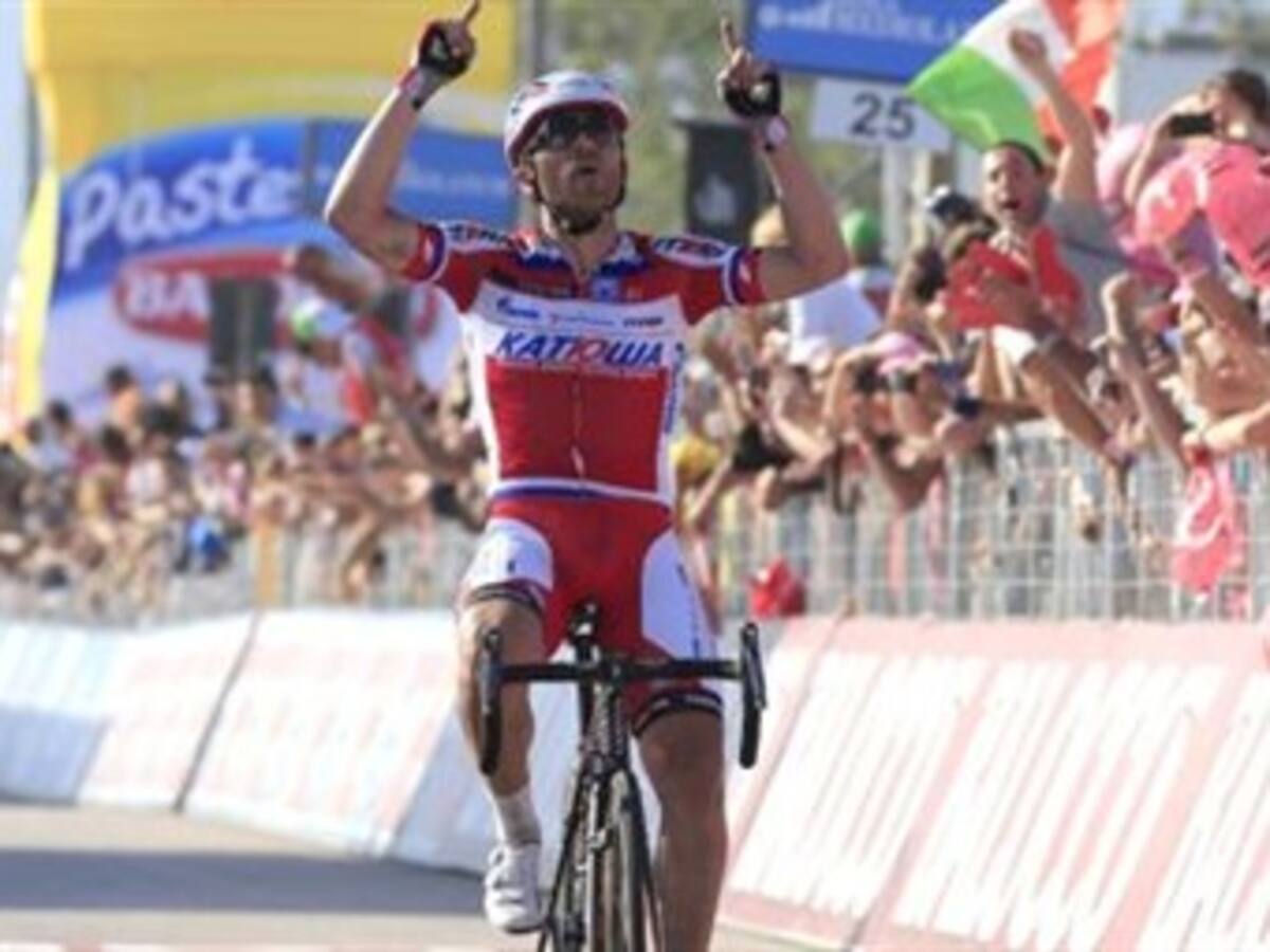 Paolini es el nuevo líder, Urán y Henao se mantienen en el top 10 del Giro de Italia