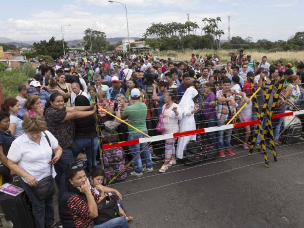 Deportados denuncian malos tratos de la Guardia Venezolana