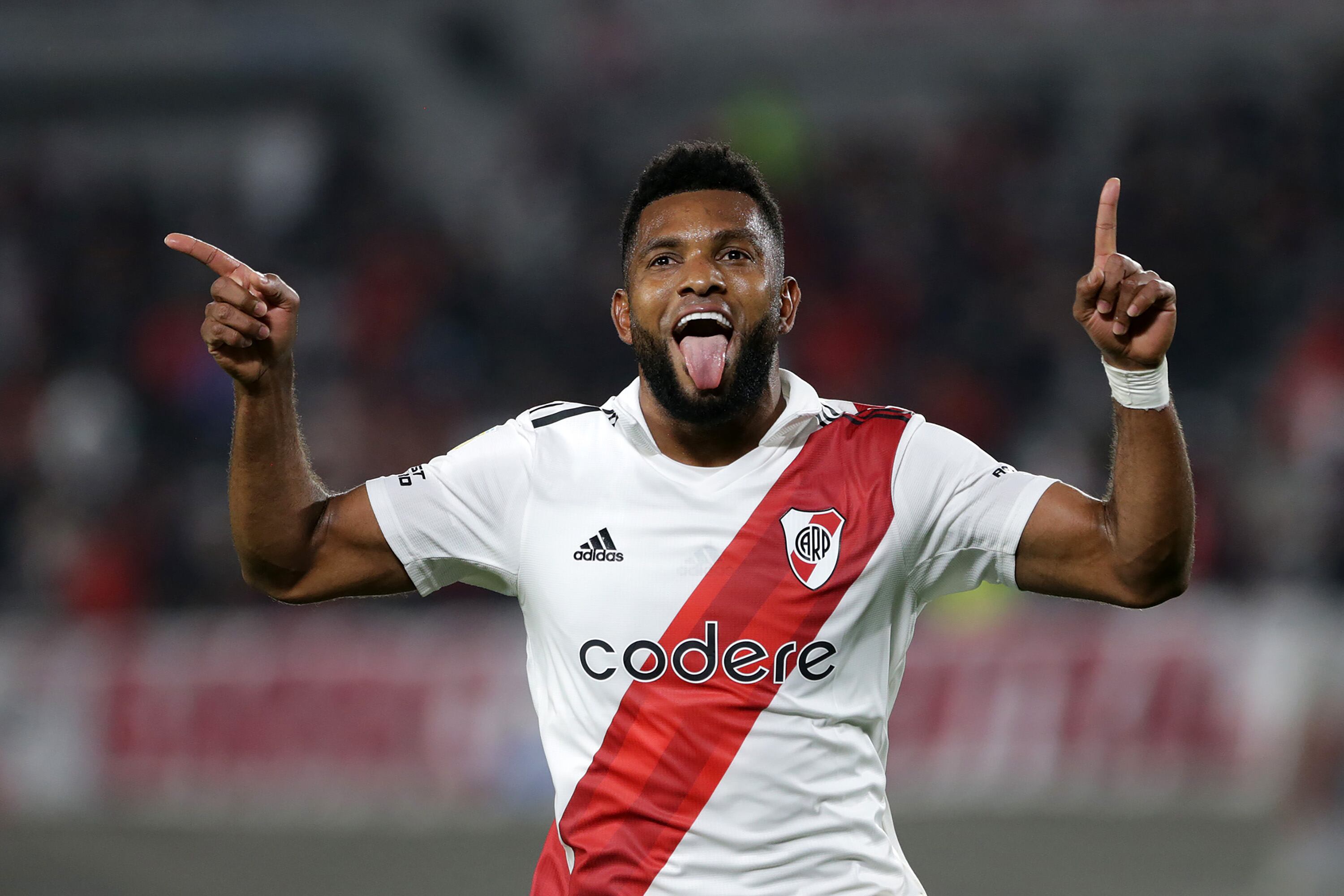 Miguel Ángel Borja marcó un doblete en la victoria de River Plate.
