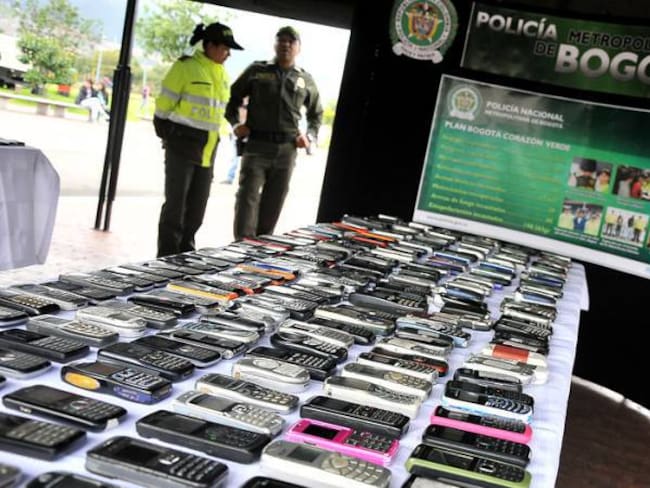 Hurto de celulares ha crecido más del 80% en Bogotá: Concejo
