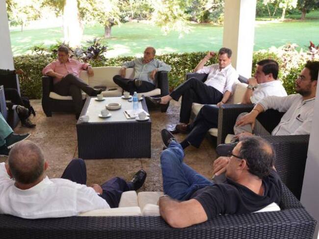 La nueva estrategia de comunicaciones de la delegación de paz del Gobierno