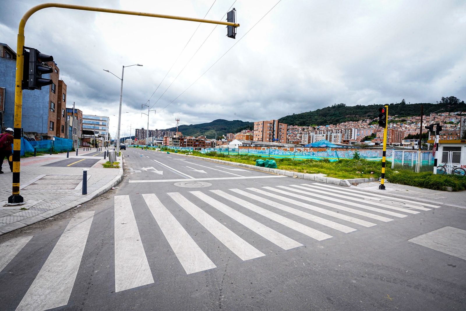 Imagen actual de la carrera novena desde la calle 170 al norte. Faltan terminar algunas obras de adecuación para abrir esta vía.