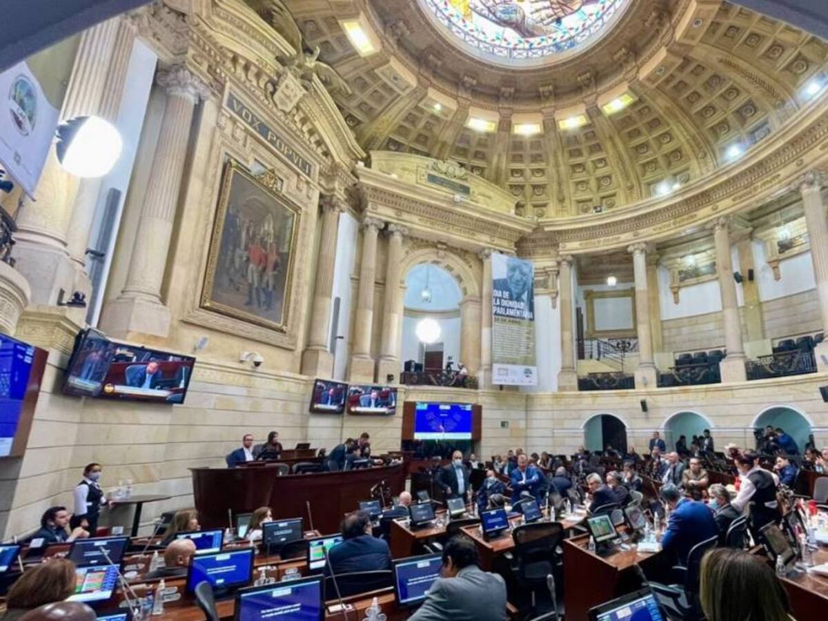 Denuncian posibles irregularidades que viciarían posesión del nuevo Congreso