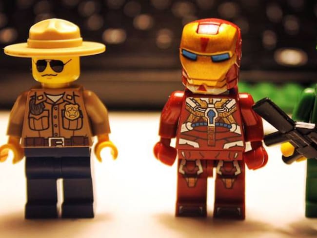 Estudio asegura que juguetes de Lego son cada vez más violentos