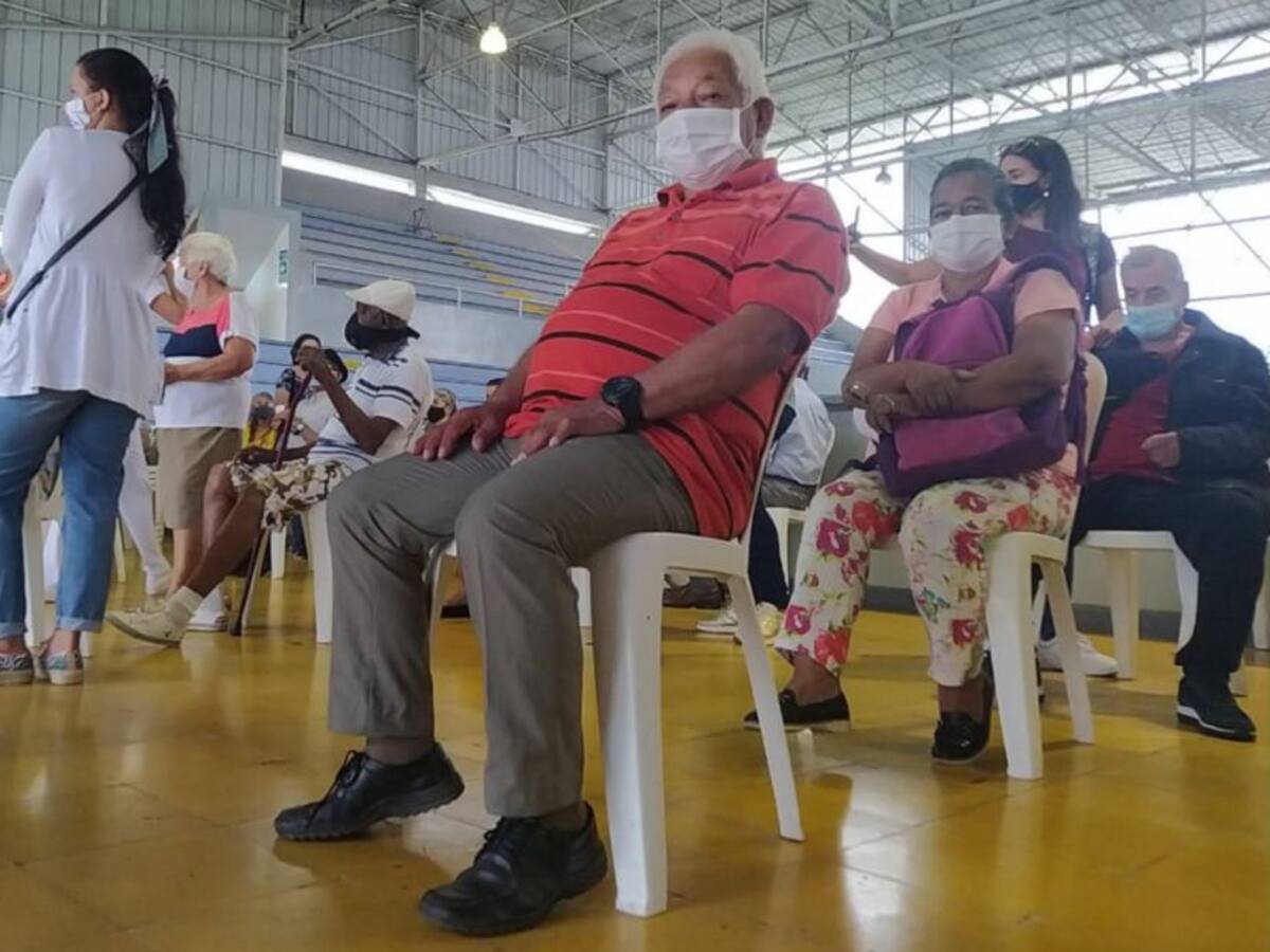 Jornada intensiva de vacunación contra el COVID-19 en Palmira