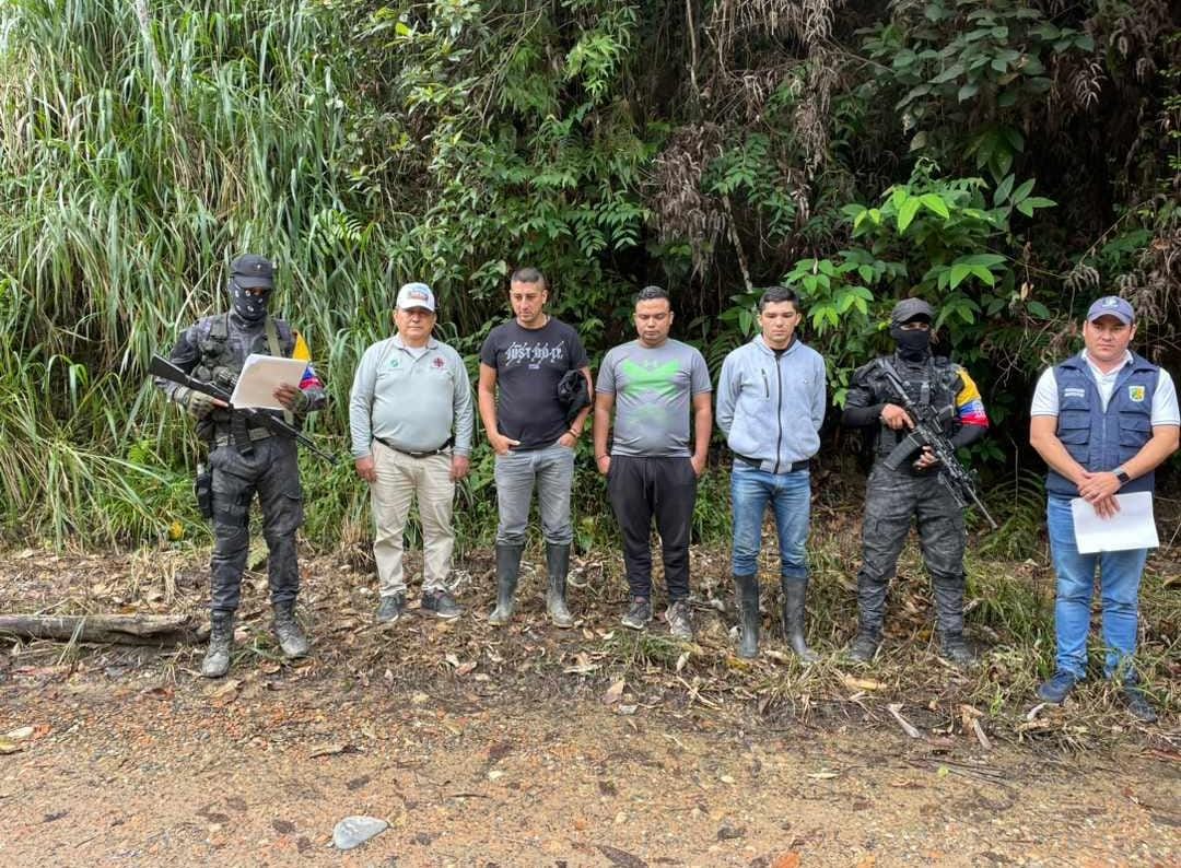 Libres policías secuestrados en Tibú