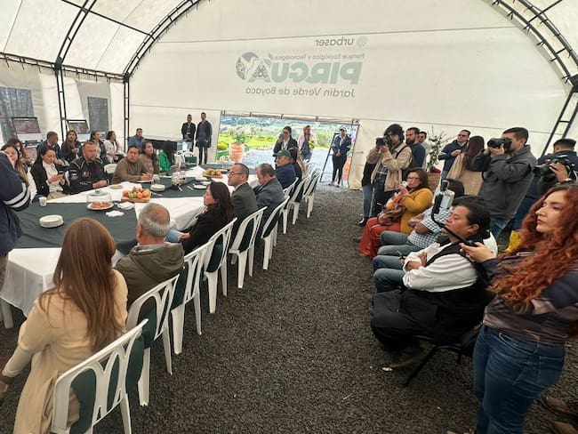Autoridades locales y ambientales evidenciaron la construcción ilegal de una planta de residuos peligrosos por parte de Urbaser en Tunja