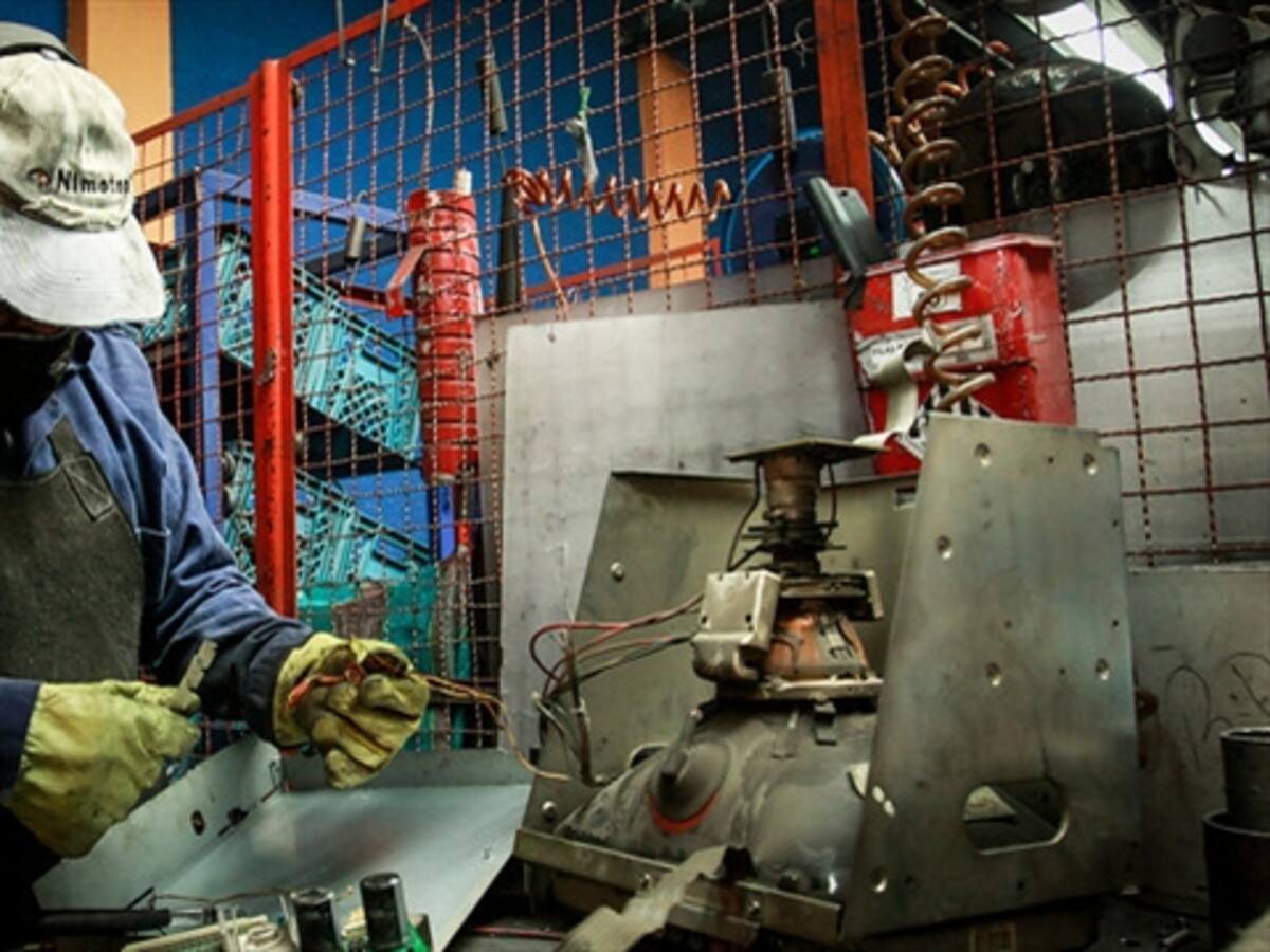 Desempleo mayo fue de 8,9 por ciento, según el DANE