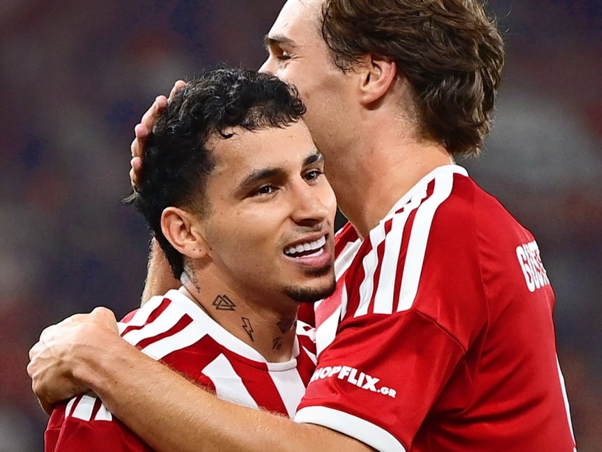 Gustavo Puerta sumó minutos con Olympiacos en la remontada sobre Jagiellonia por Europa League / @olympiacosfc