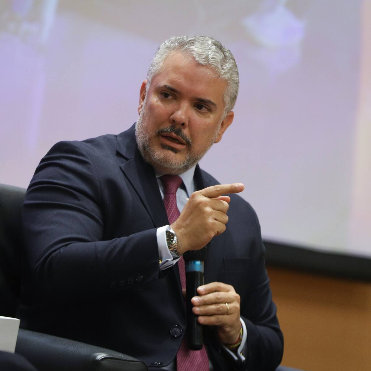 “El Senado tiene la responsabilidad histórica de salvar el sistema de salud“: Iván Duque