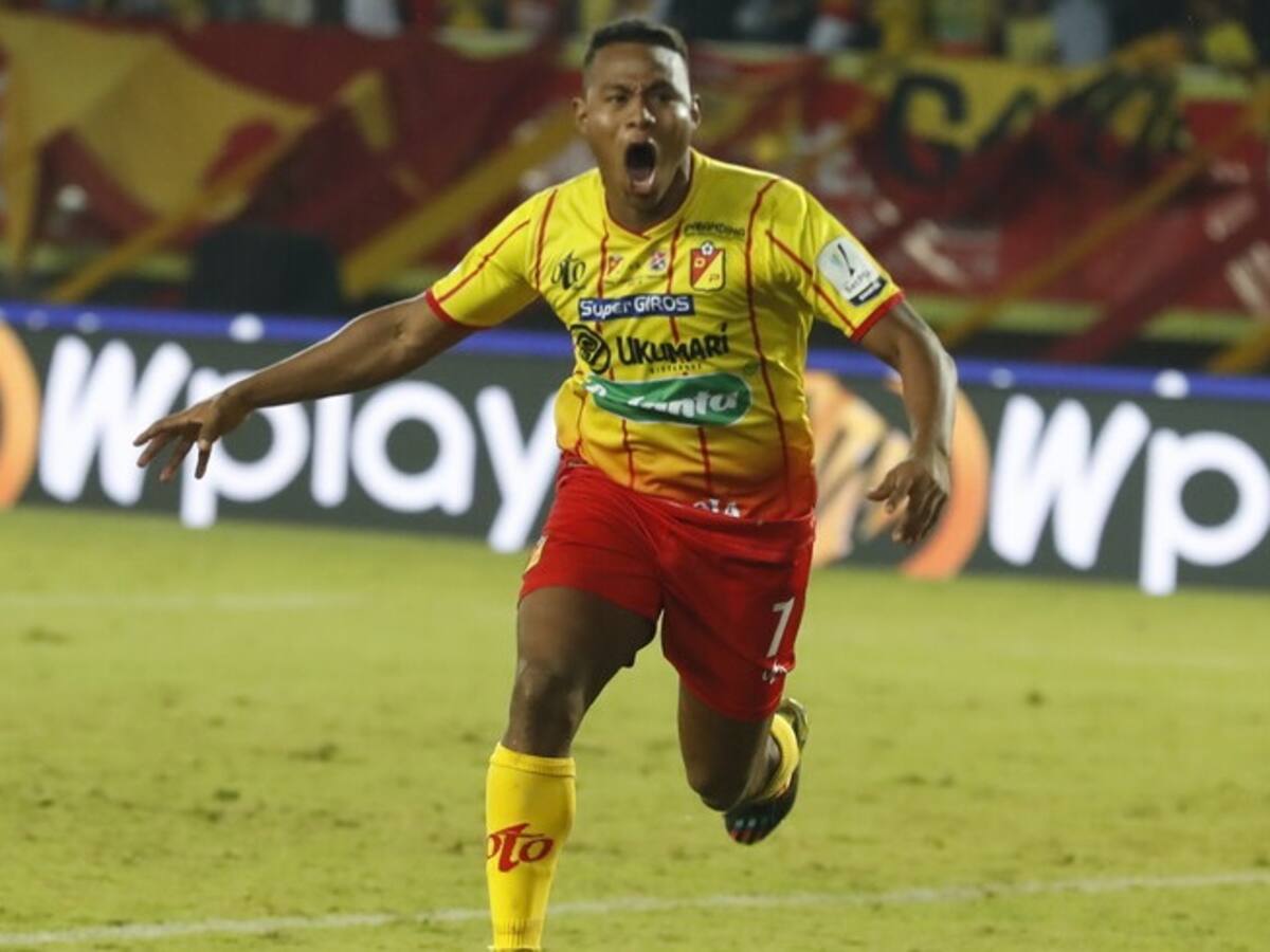 ¿Cuántas finales se han definido por penales desde que se juegan torneos cortos?