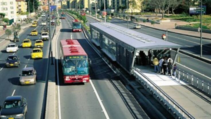 Secretario de Movilidad defiende construcción de Transmilenio liviano en la Cra. 7