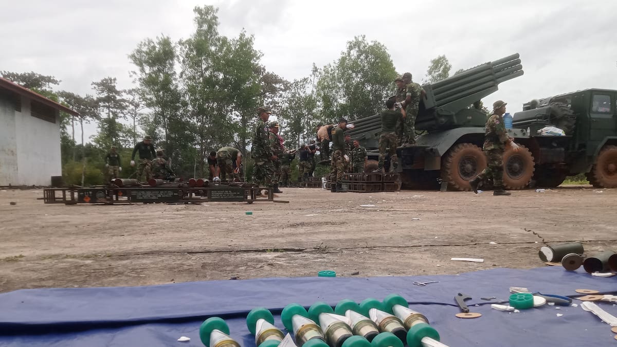 Tailandia amenaza con más acciones militares en la frontera con Camboya