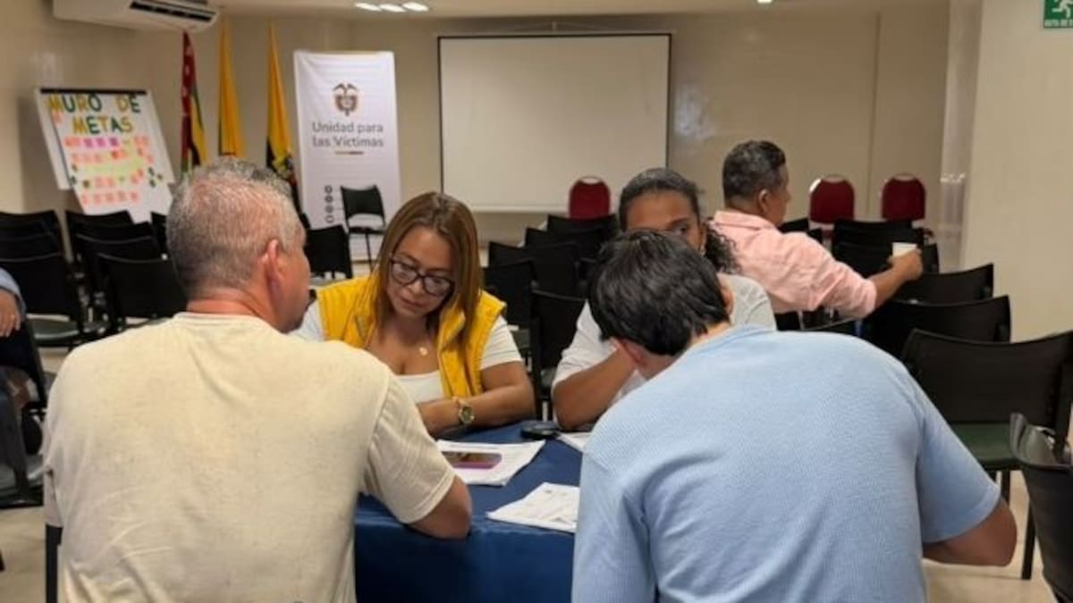 94 familias del Magdalena Medio reciben más de $570 millones como reparación por el conflicto armado