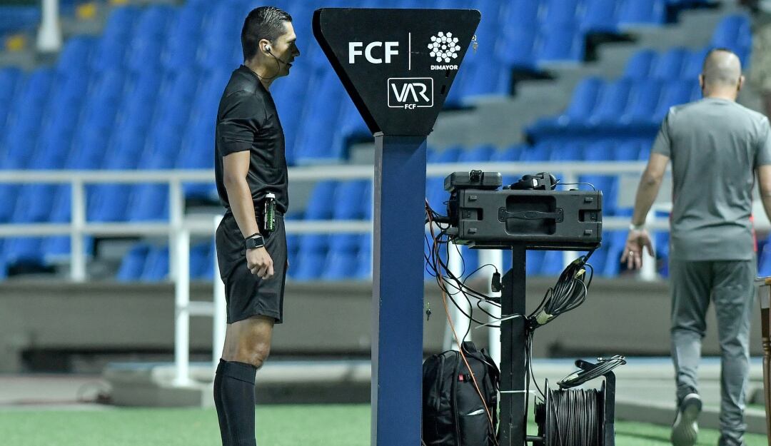 El VAR fue uno de los grandes protagonistas durante el último año en el fútbol colombiano.