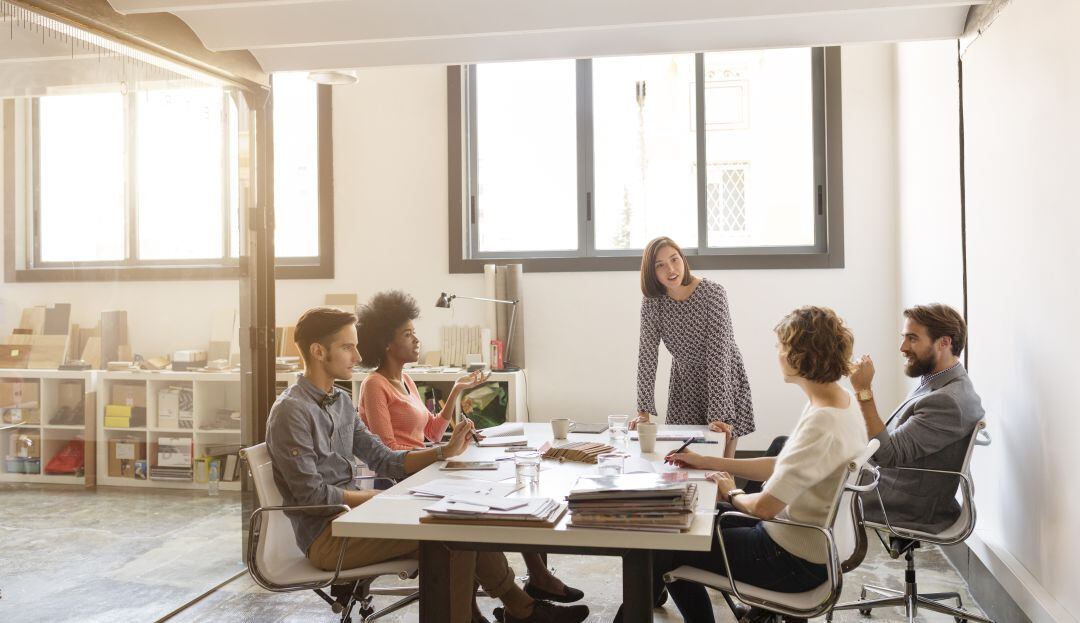 Mipymes tendrán hasta marzo para presentar nómina electrónica a la DIAN