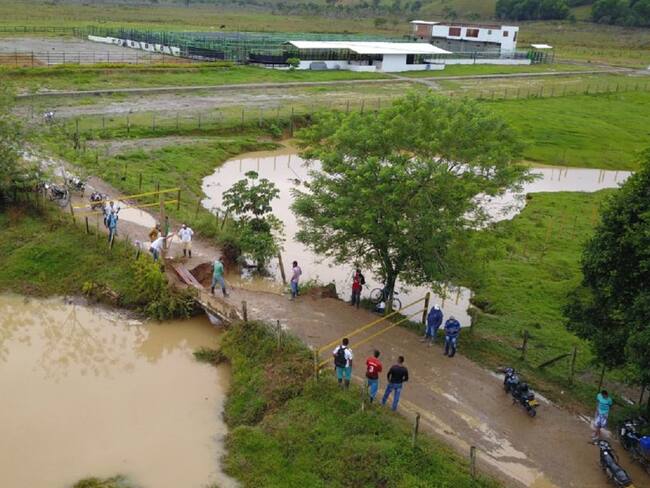22 veredas en Vegachí y Yalí incomunicadas por el colapso de un puente