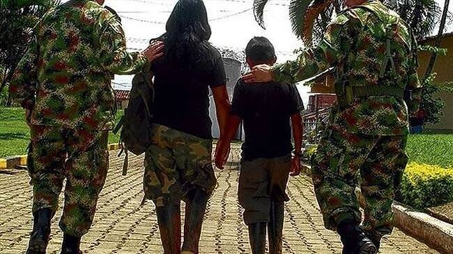 Niños desertores vuelven a sus hogares en la zona del Catatumbo. Foto: Colprensa