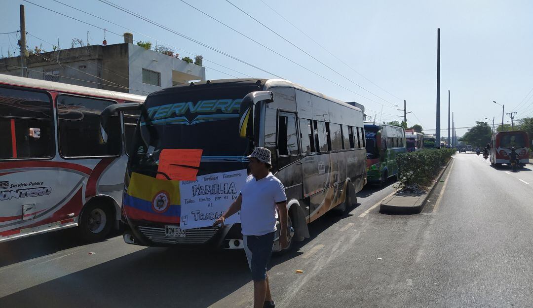 La gerente de Transcaribe, María Claudia Peñas, aseguró que solo faltan 15 vehículos de ambas rutas