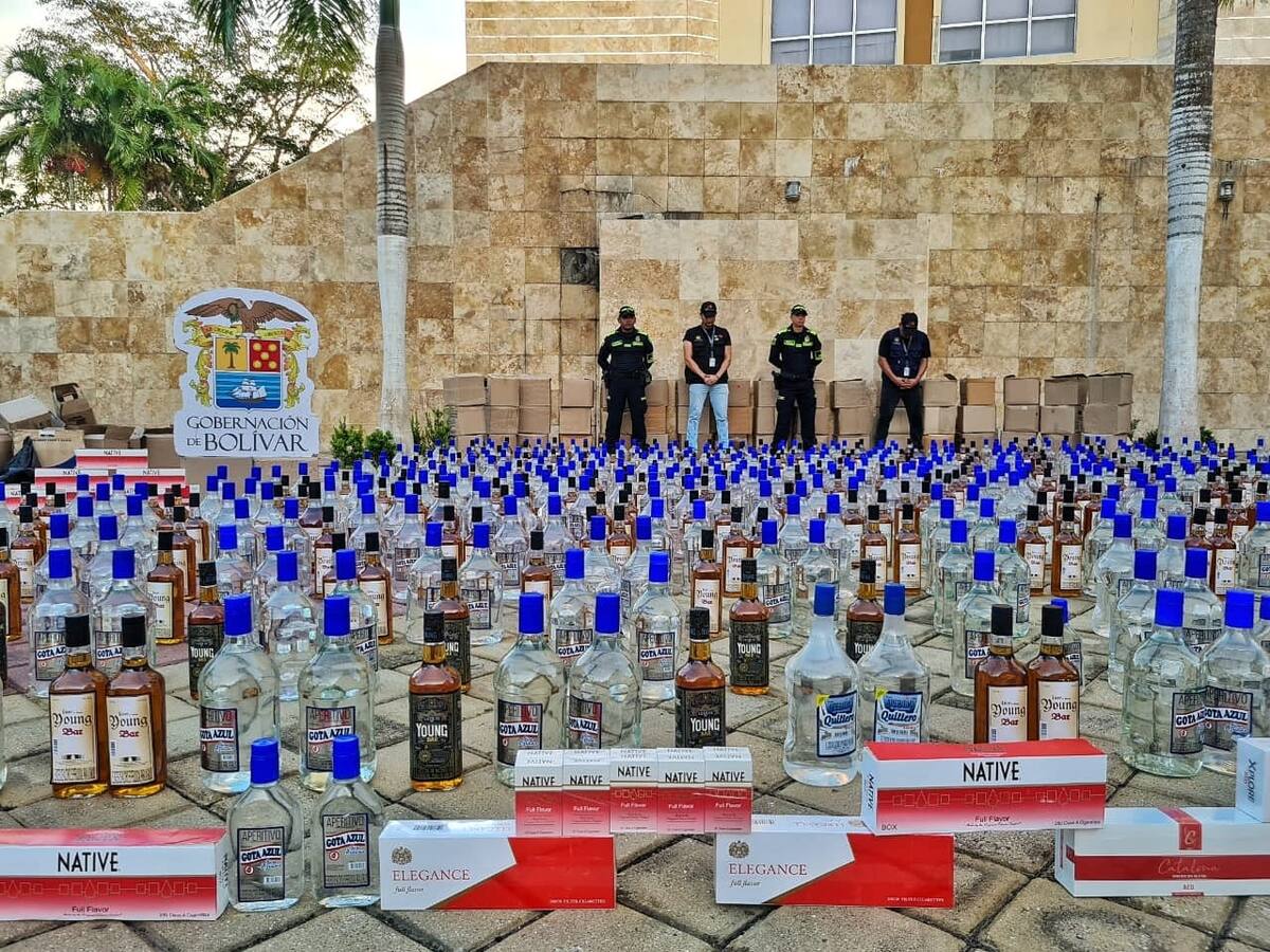 Decomisaron 1.000 botellas de licor adulterado en Calamar, Bolívar