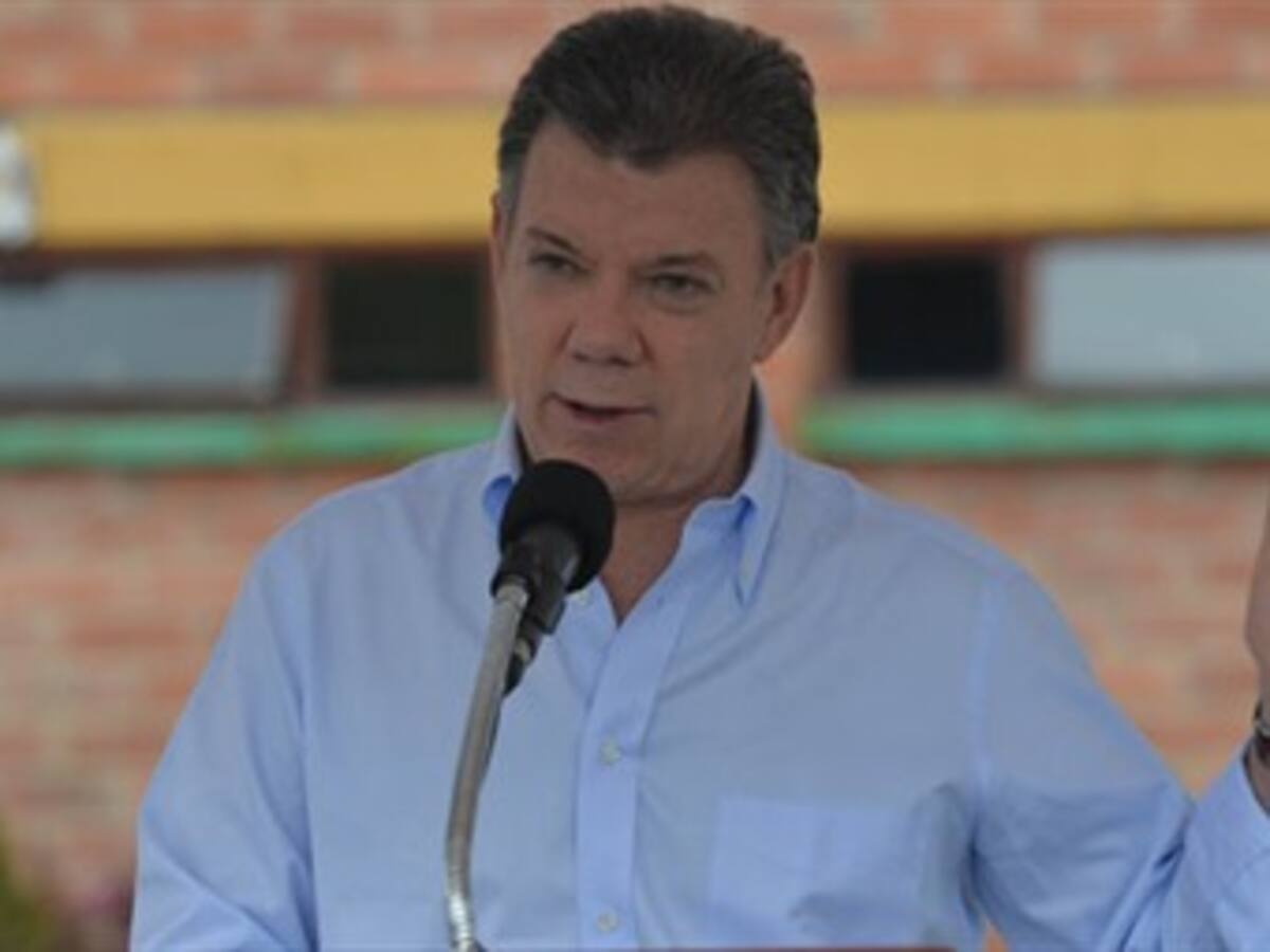 Santos dice que con Antanas Mockus están persiguiendo la paz del país
