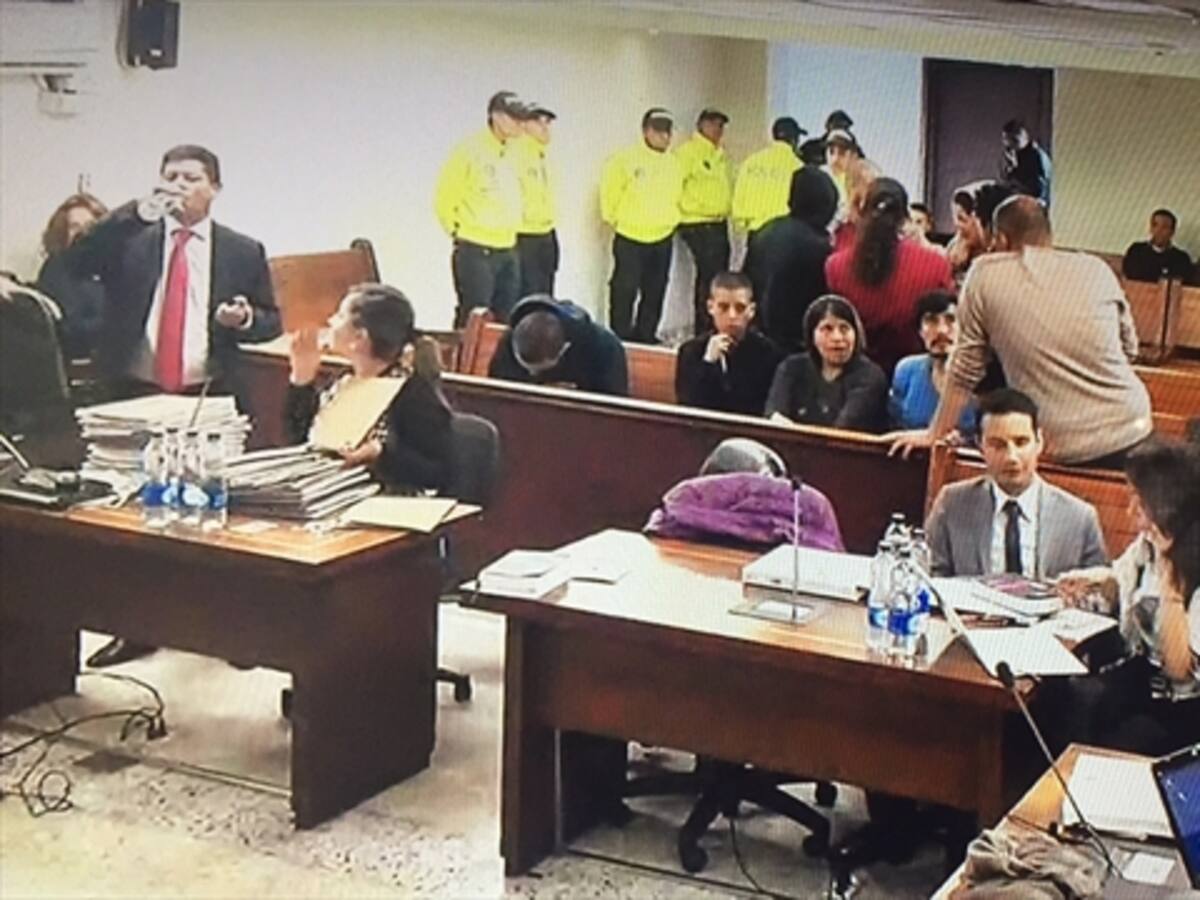 Aplazan audiencia a 13 detenidos por atentados en Bogotá