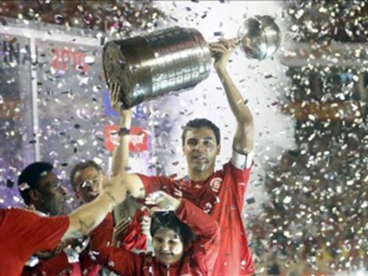 Internacional gana segundo título, Brasil suma 13 pero Argentina reina con 22