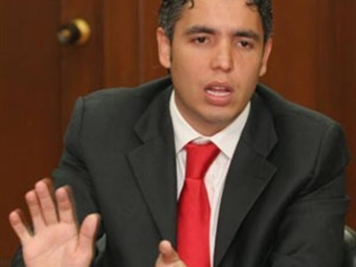 Contraloría abre proceso de responsabilidad fiscal contra exgobernador Juan Carlos Abadía