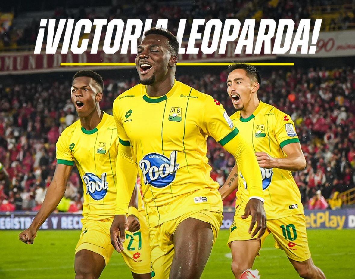 Daniel Mosquera celebra el gol del Bucaramanga / Twitter: @ABucaramanga