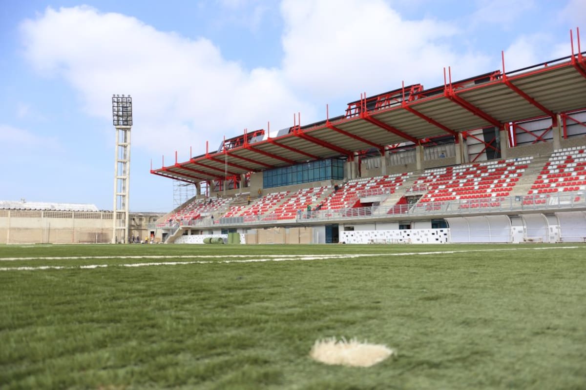 Estadio Moderno Julio Torres