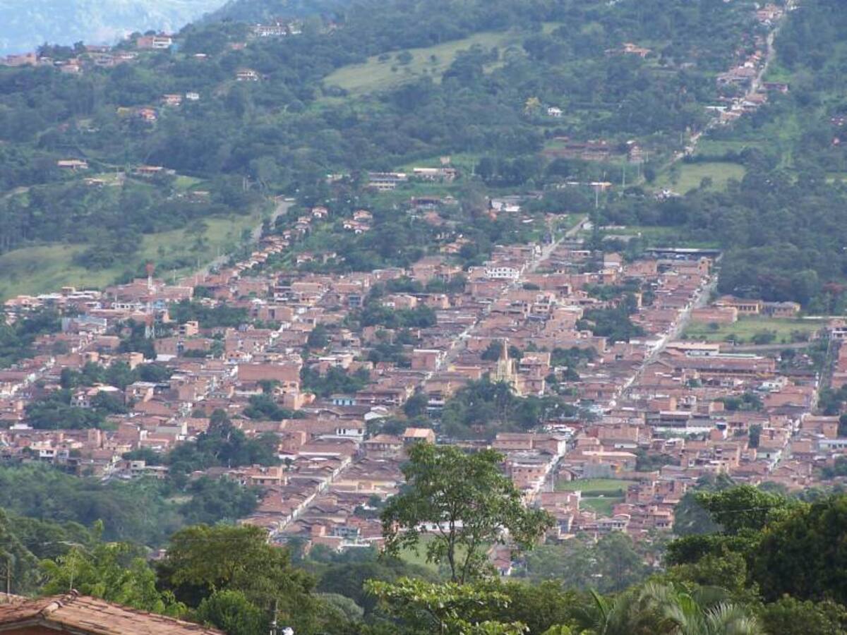 Destinan recursos para terminar alcantarillado de Amagá