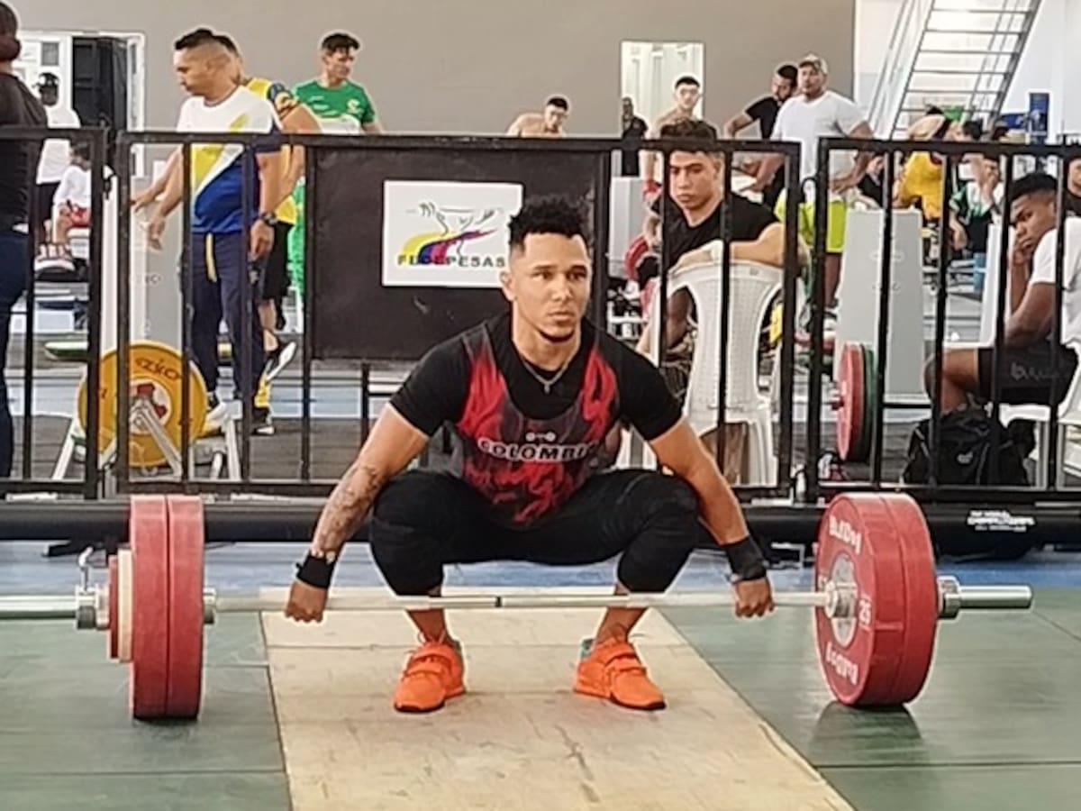 El medallista olímpico Luis Javier Mosquera regresa a competencia internacional de pesas